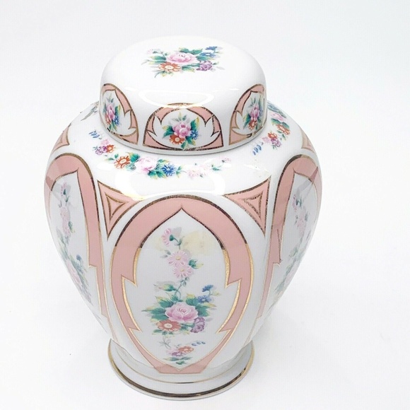 *SOLD* Vintage Lefton China Ginger Jar Vase Hand Painted - Picture 2 of 10